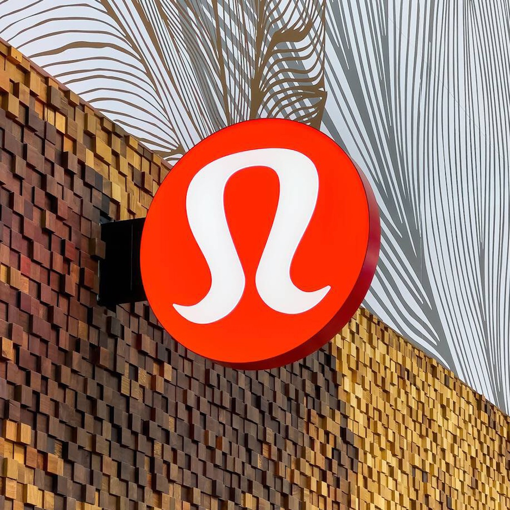 lululemon red outdoor signage